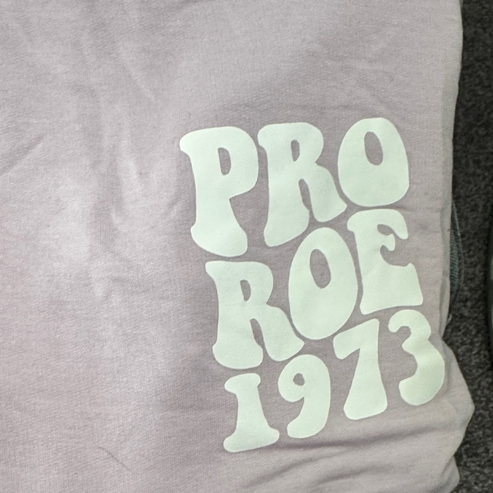 Pro Roe 1973 Women's Lavender Top - Picture 2 of 2